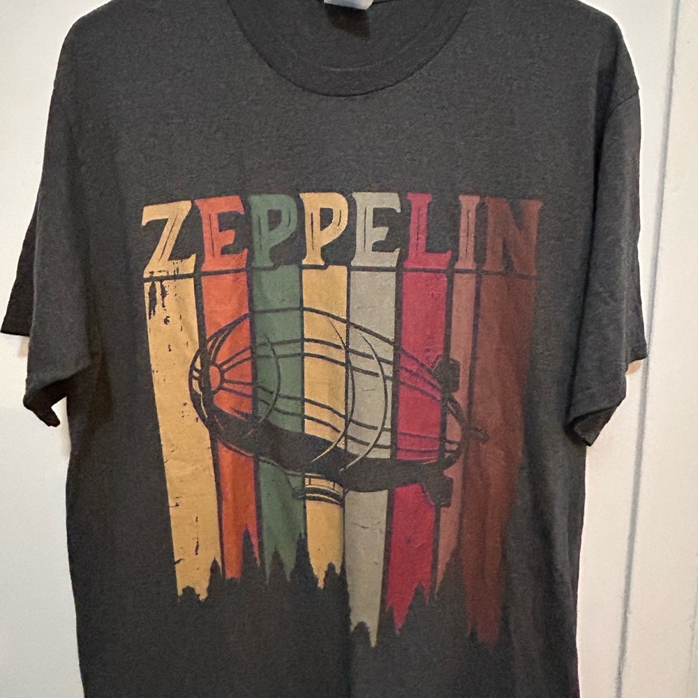 Zeppelin Graphic T-Shirt
